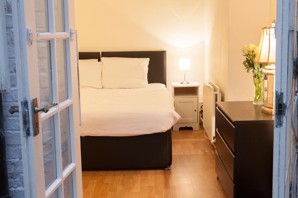 Victoria Station Apartment London Kültér fotó