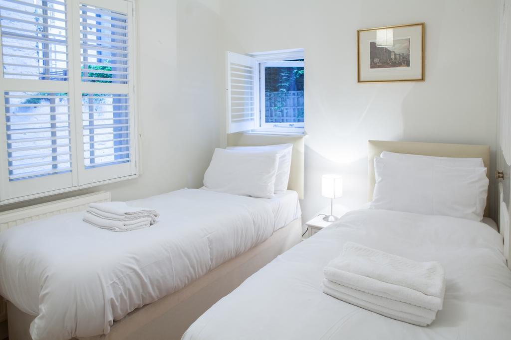 Victoria Station Apartment London Kültér fotó